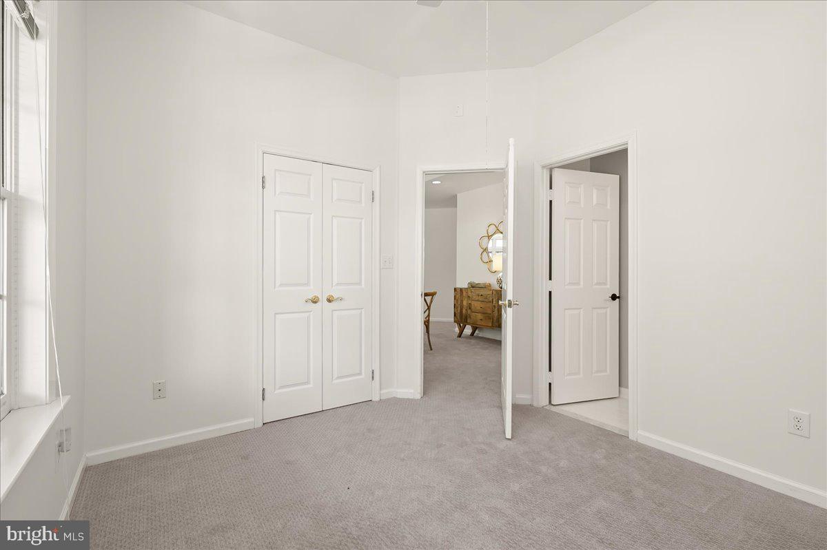 AYRLAWN - Residential