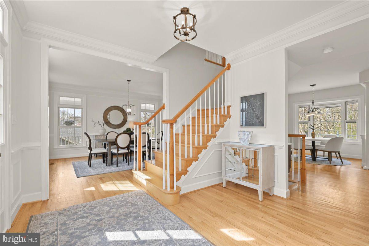 AYRLAWN - Residential