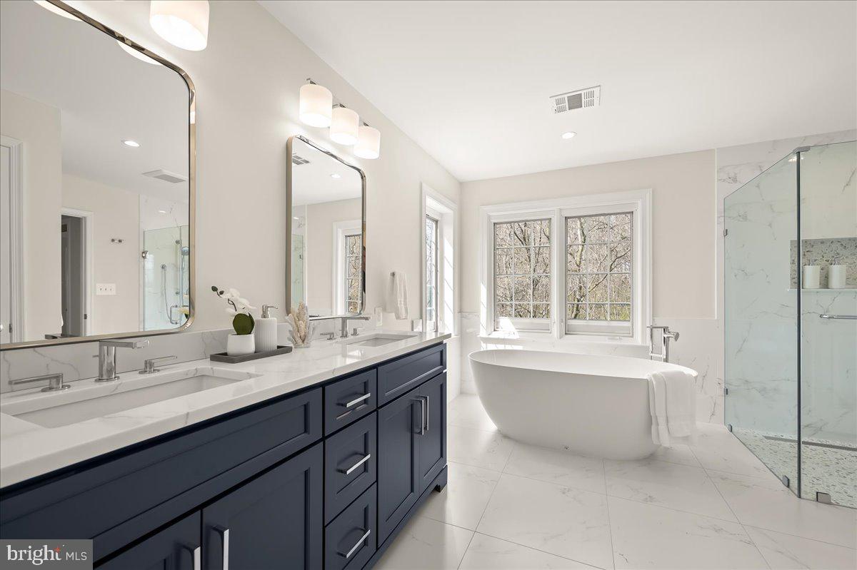 AYRLAWN - Residential