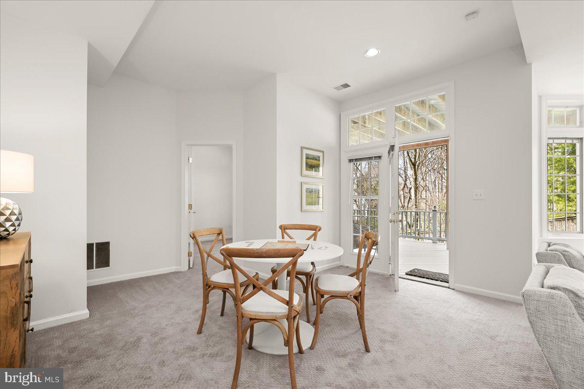 AYRLAWN - Residential