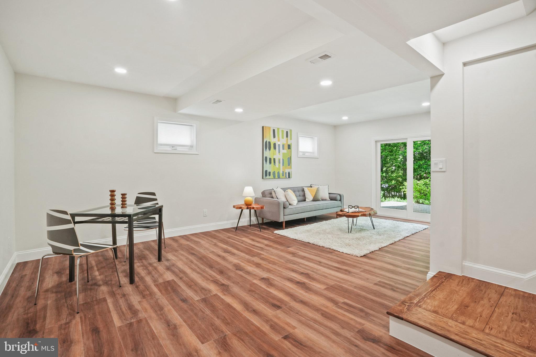 LAKE NORMANDY ESTATES - Residential