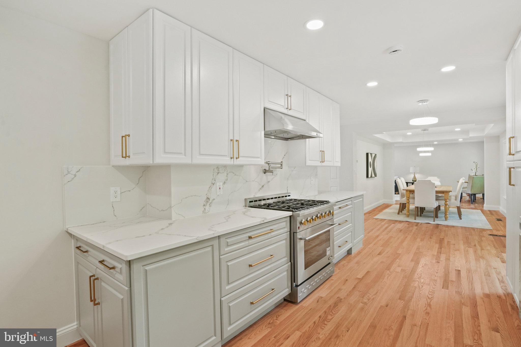 LAKE NORMANDY ESTATES - Residential