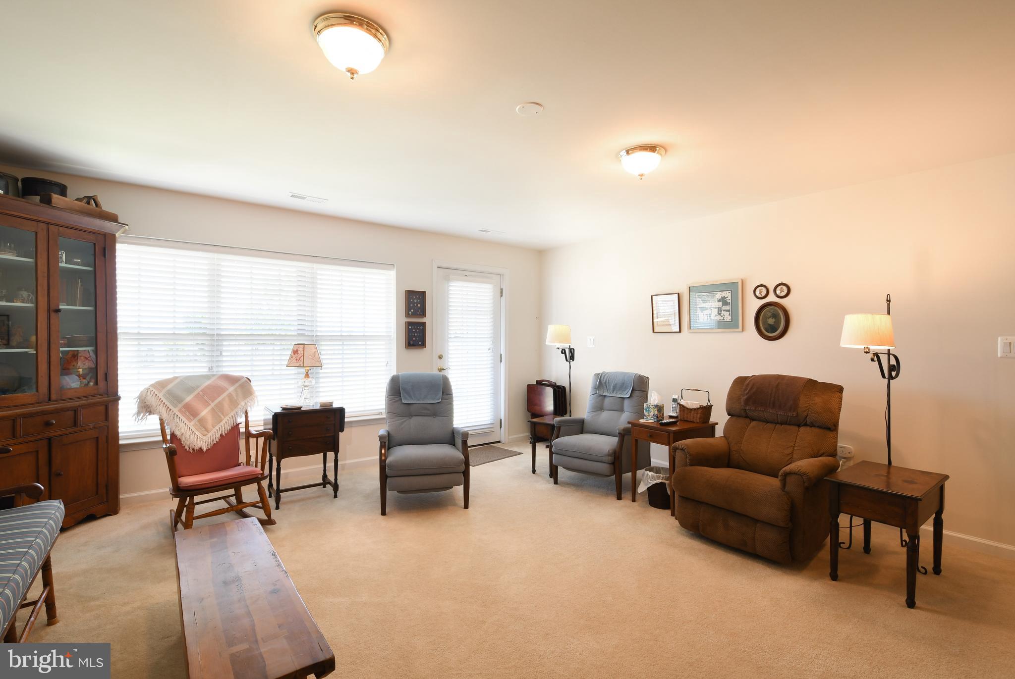 VILLAS AT SNOWDEN - Residential