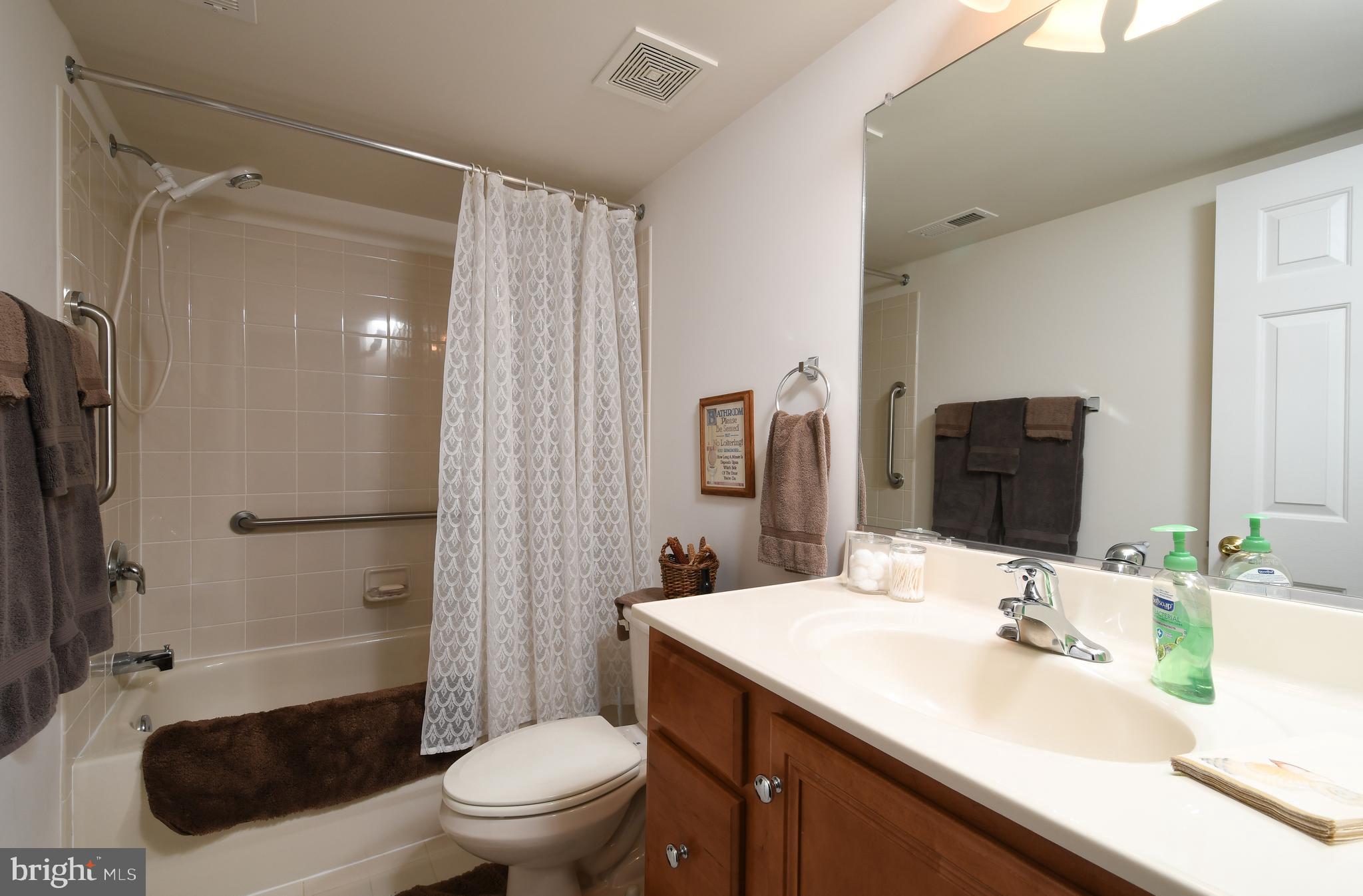 VILLAS AT SNOWDEN - Residential