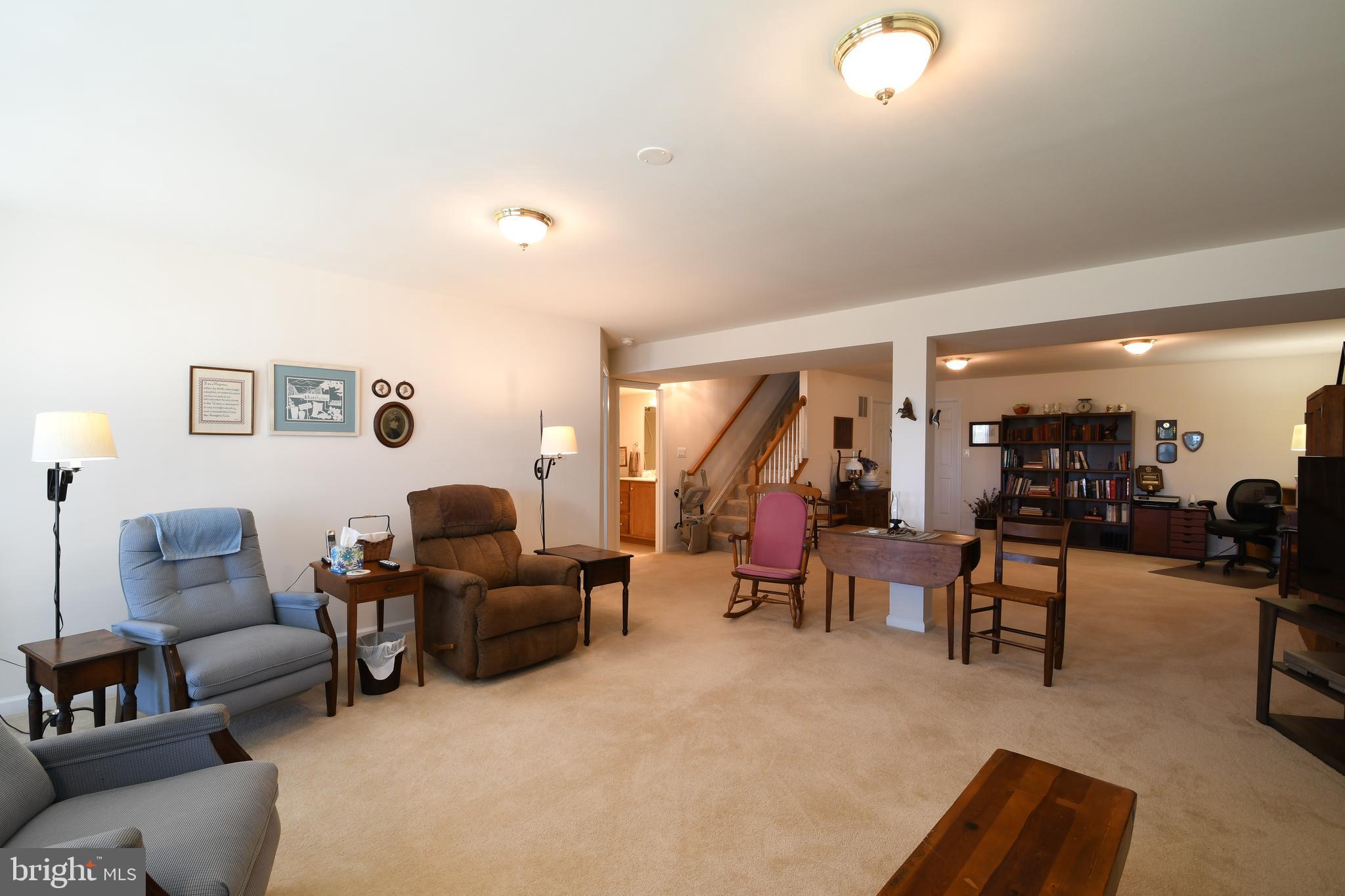 VILLAS AT SNOWDEN - Residential