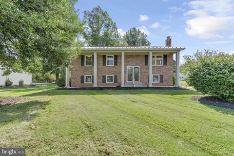 Property photo of 15115 Oaks Road, Charlotte Hall, MD 20622