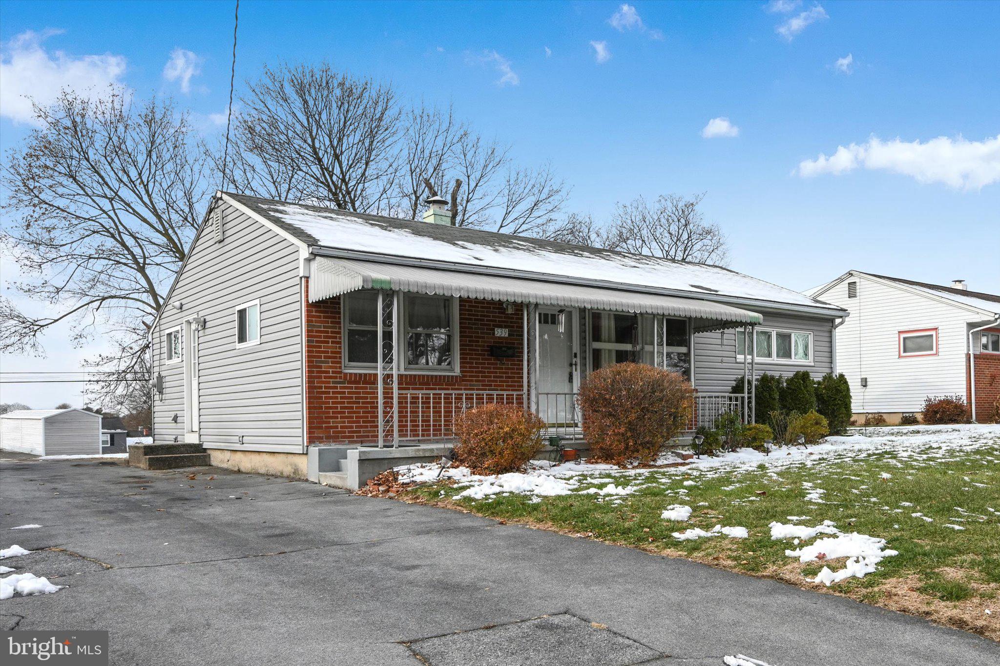 WARD 8 - Residential