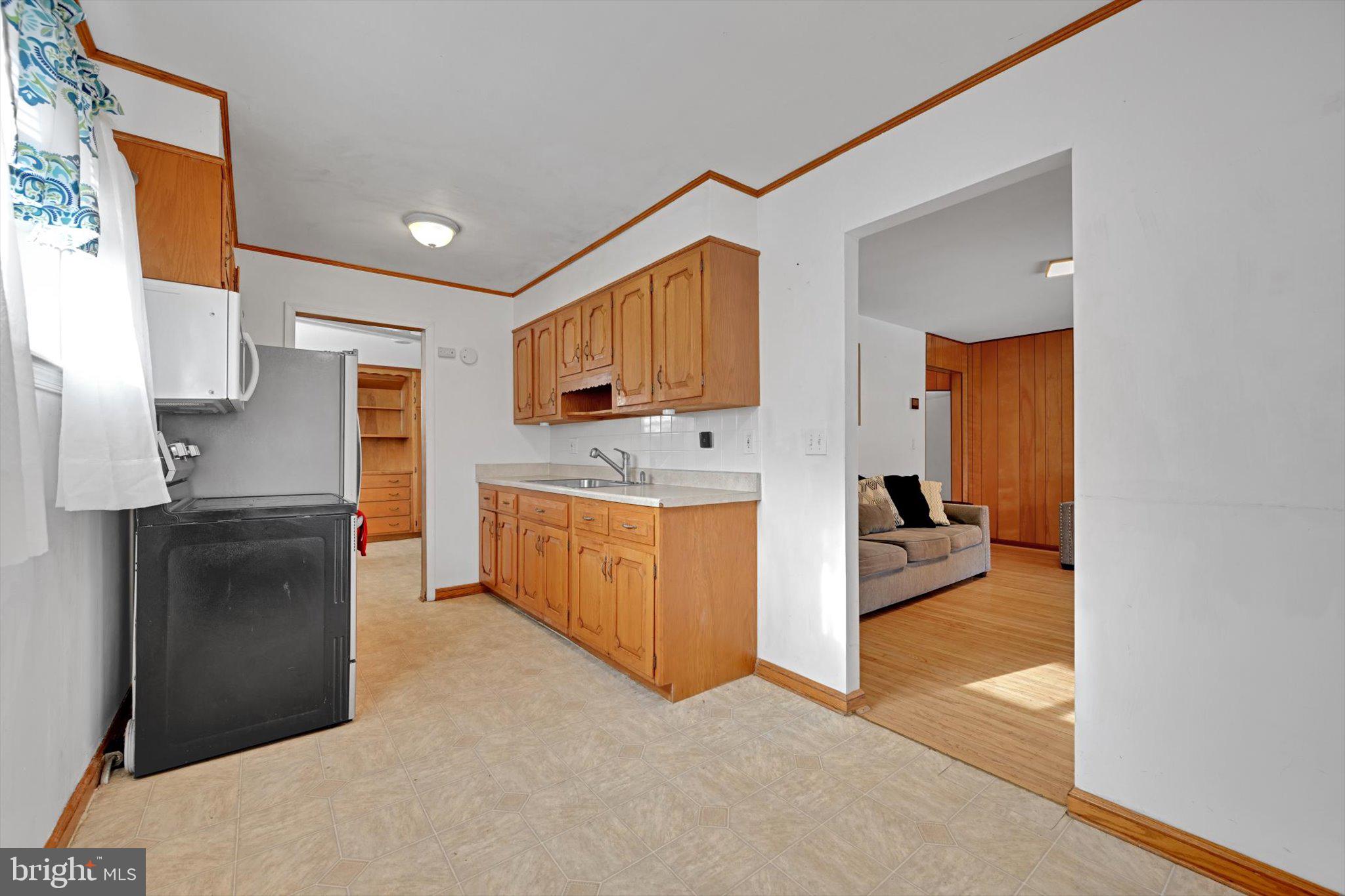 WARD 8 - Residential