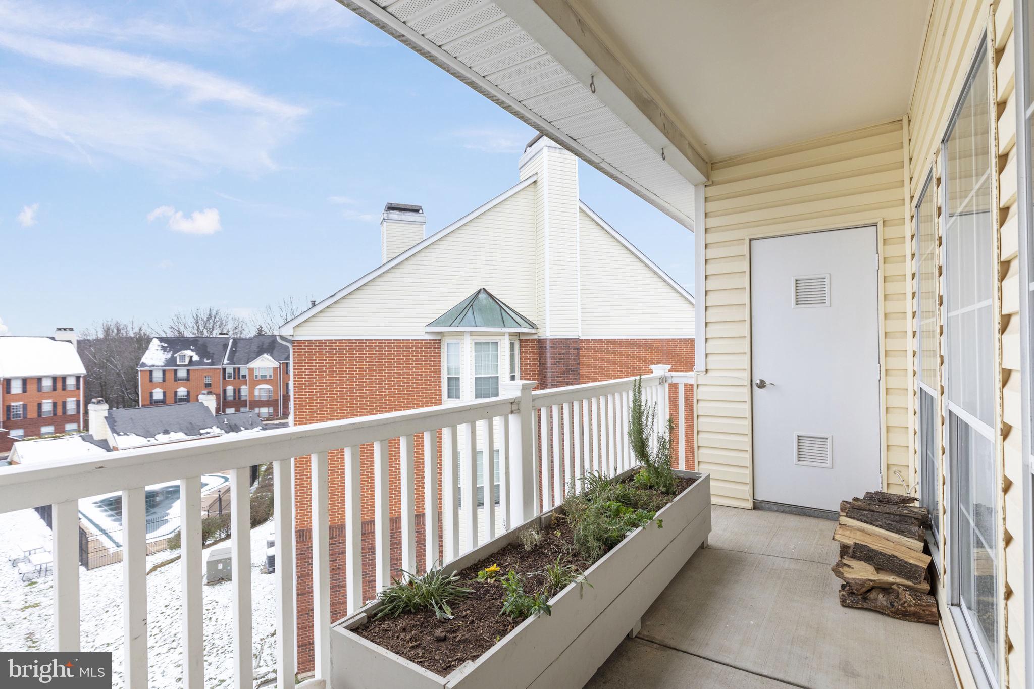 BROOKMEADE CONDO - Residential