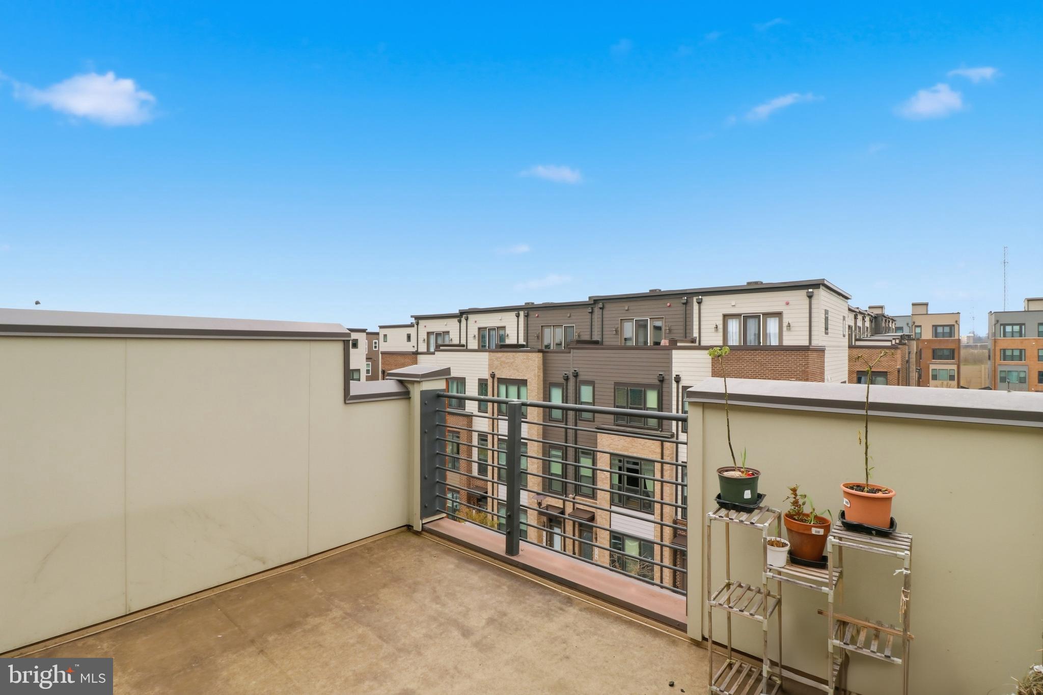 WESTSIDE AT SHADY GROVE - Residential