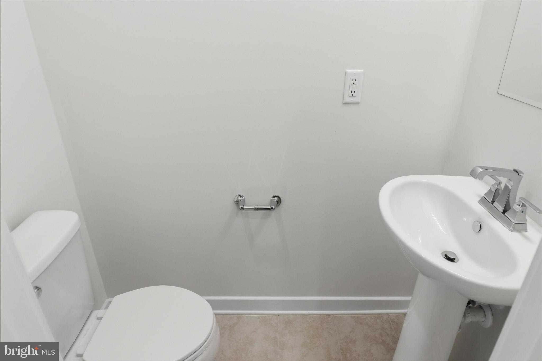 WESTSIDE AT SHADY GROVE - Residential