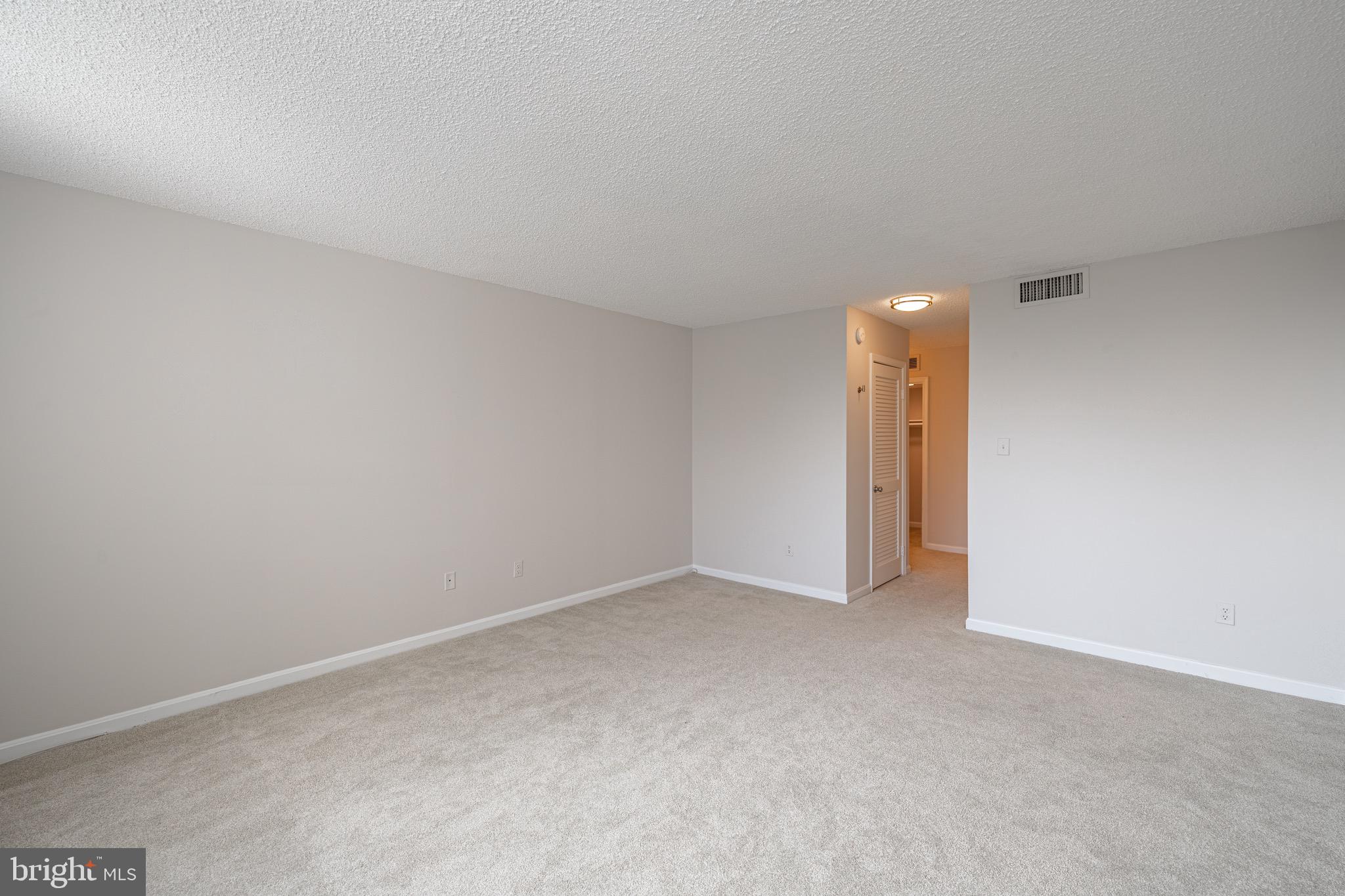 ARLINGTON - Residential