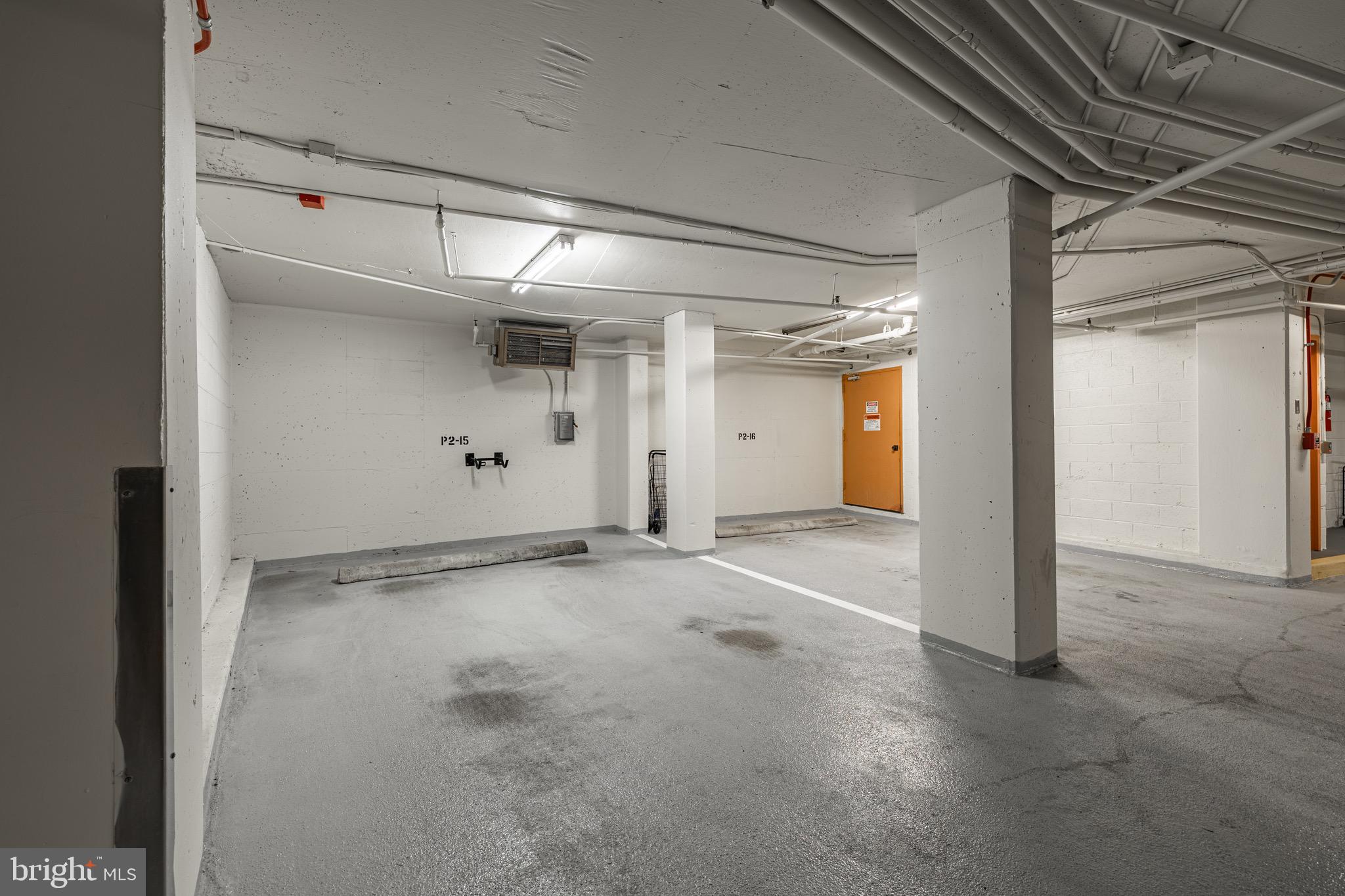 ARLINGTON - Residential