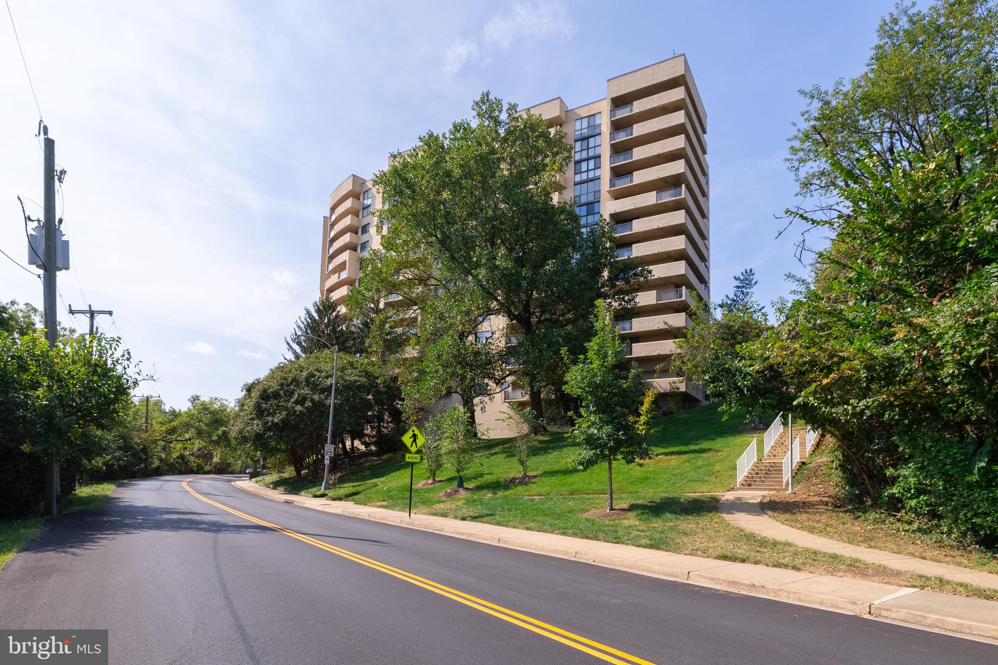 ARLINGTON - Residential