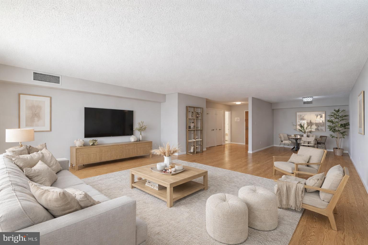 ARLINGTON - Residential