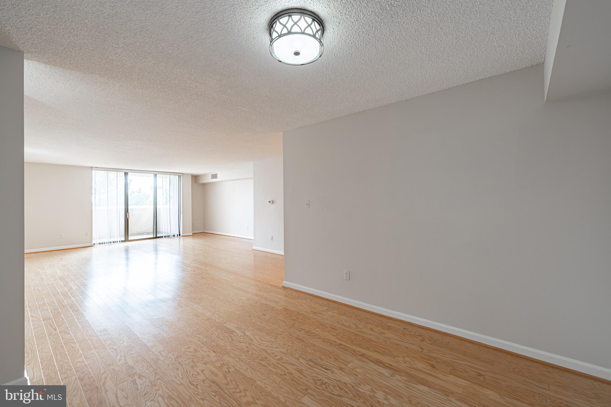 ARLINGTON - Residential