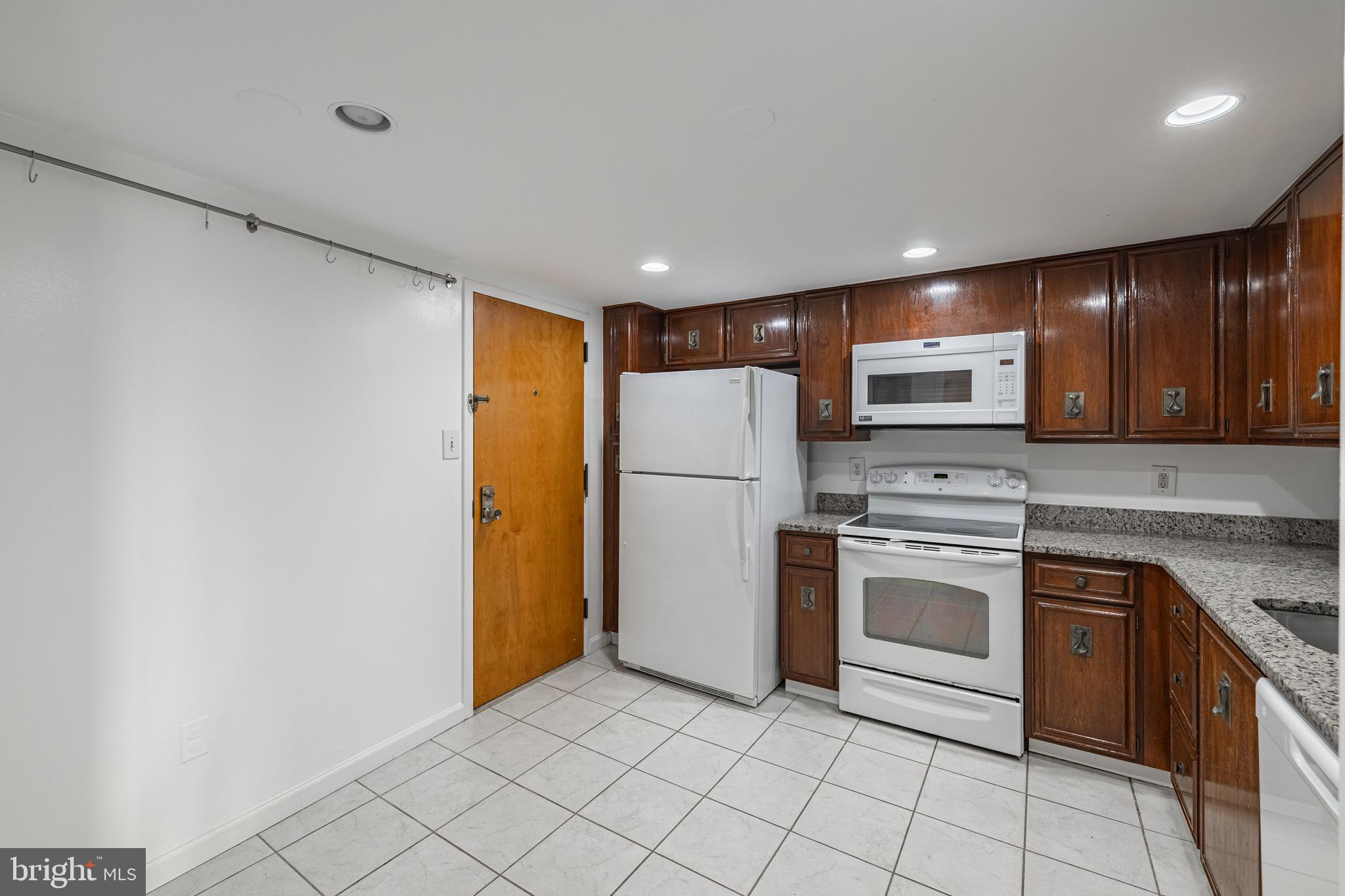 ARLINGTON - Residential