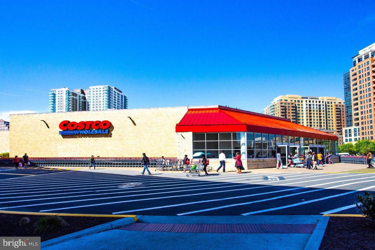 ARLINGTON - Residential