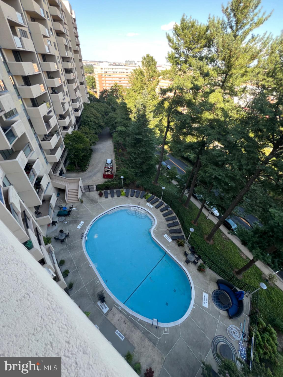 ARLINGTON - Residential