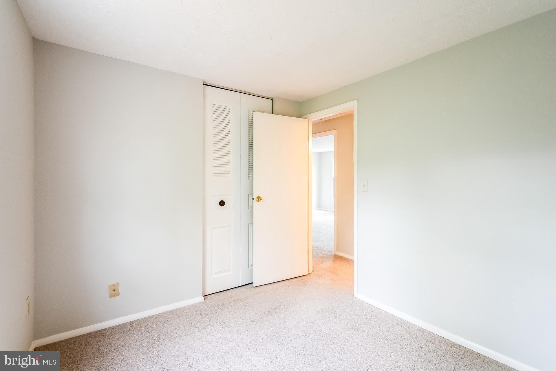 FAIRMONT - Residential