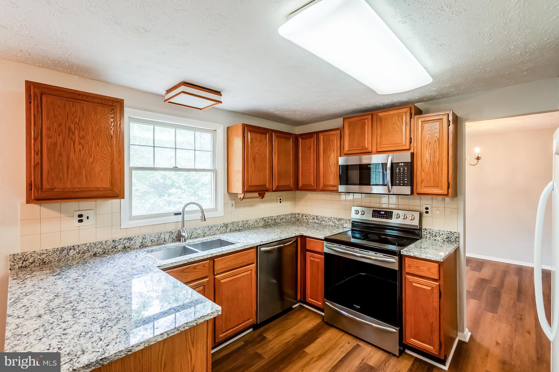 9908 RICKOVER COURT