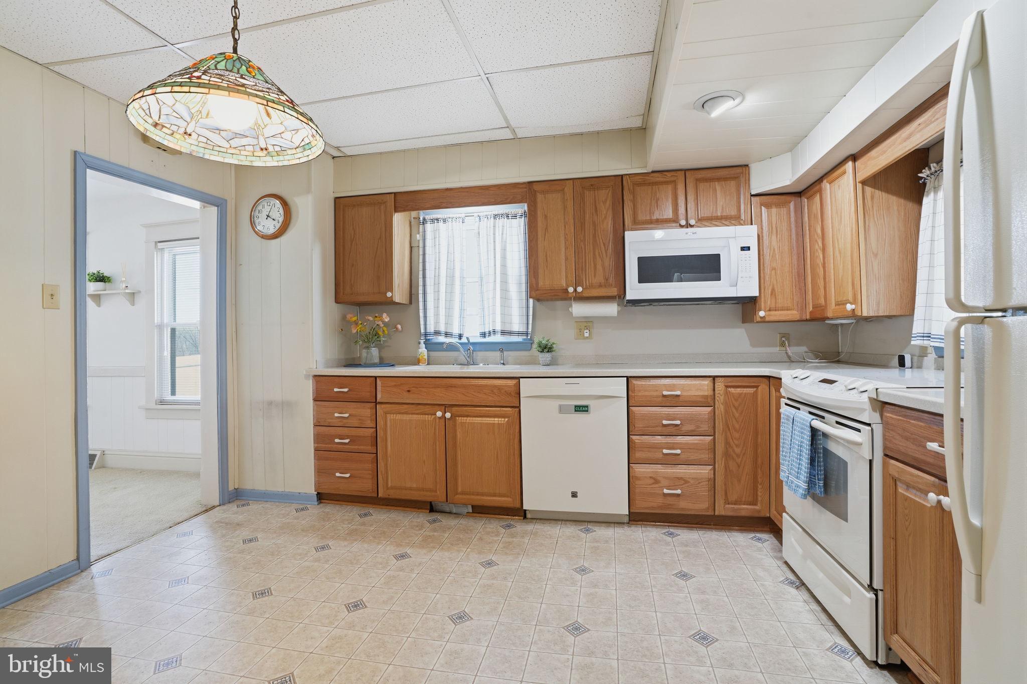 NEWPORTVILLE TERR - Residential