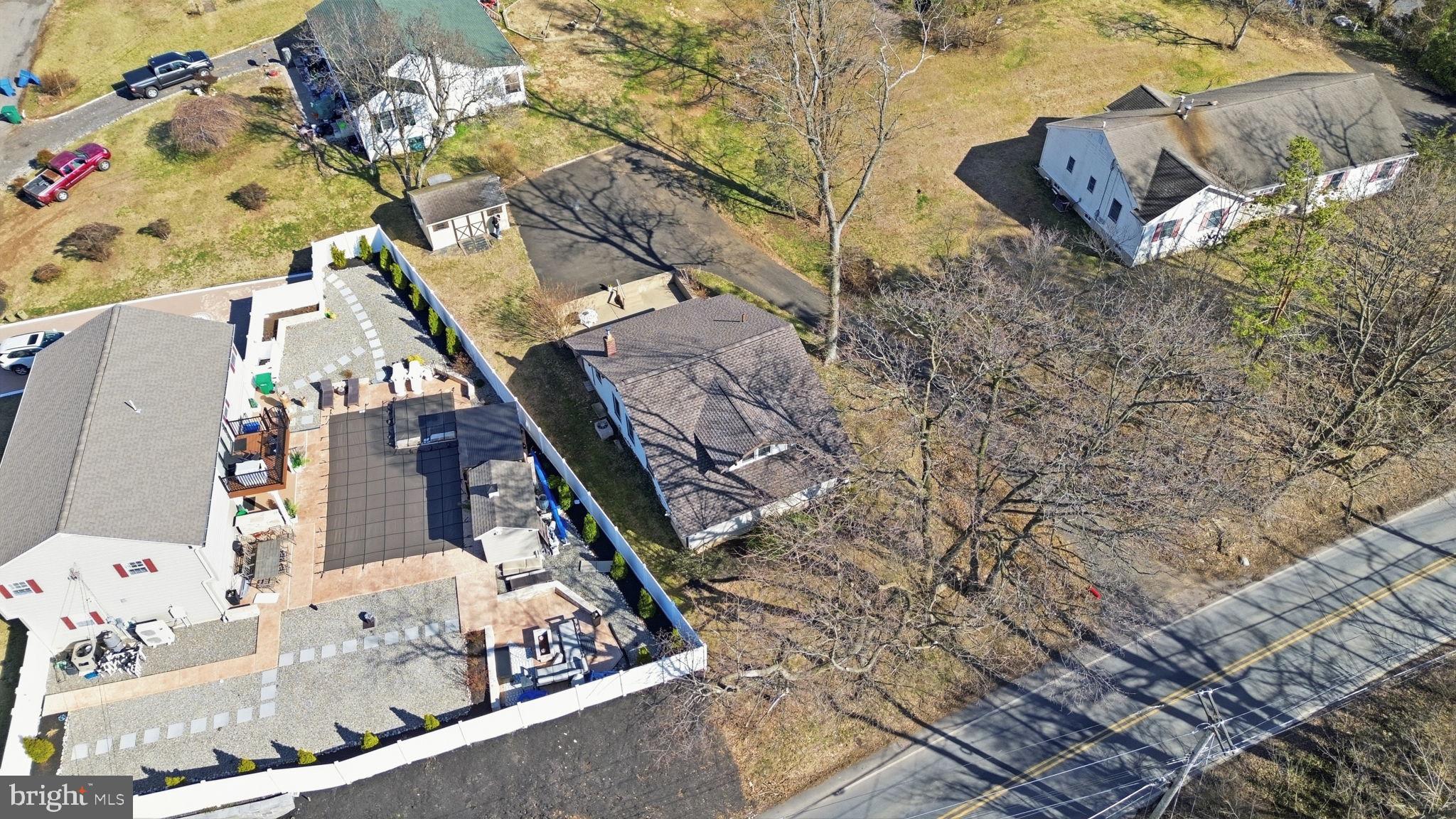 NEWPORTVILLE TERR - Residential