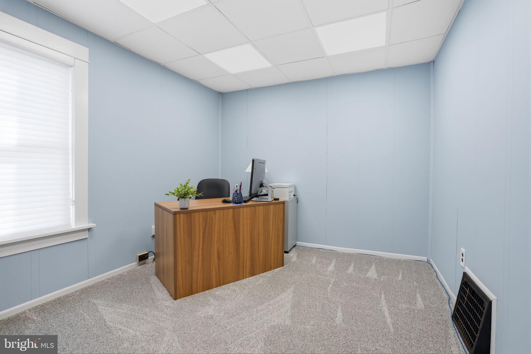 NEWPORTVILLE TERR - Residential