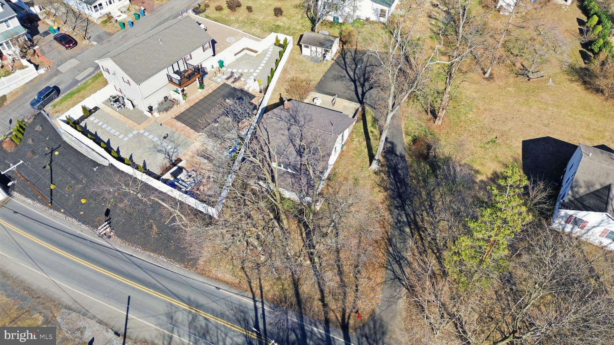 NEWPORTVILLE TERR - Residential