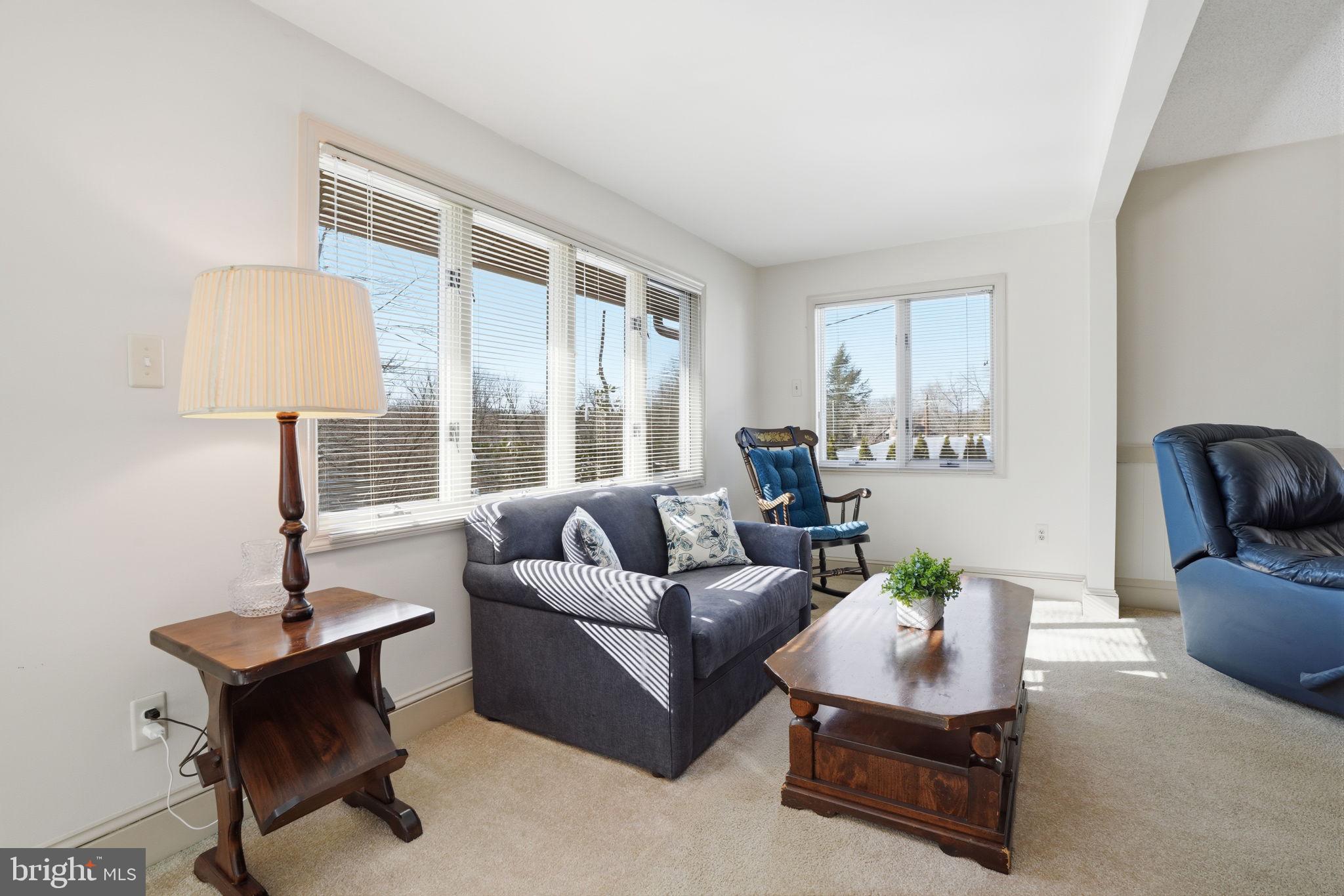 NEWPORTVILLE TERR - Residential