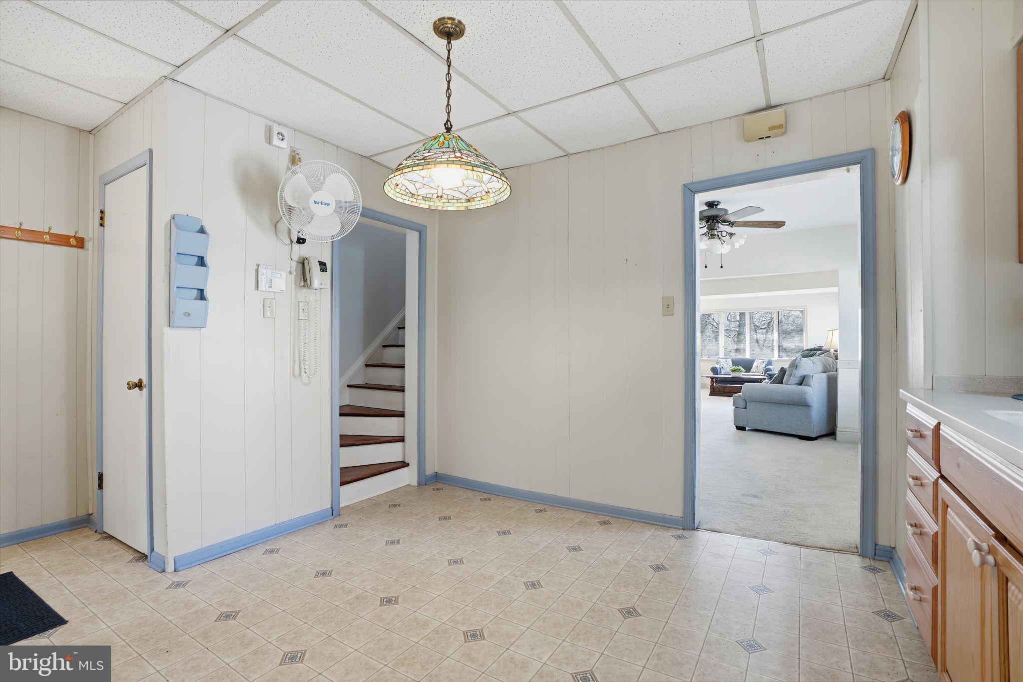 NEWPORTVILLE TERR - Residential