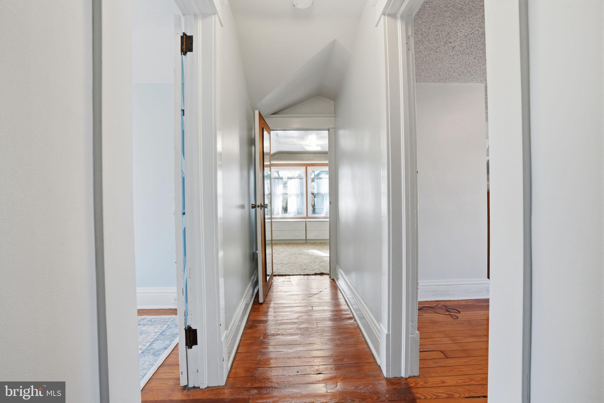 NEWPORTVILLE TERR - Residential