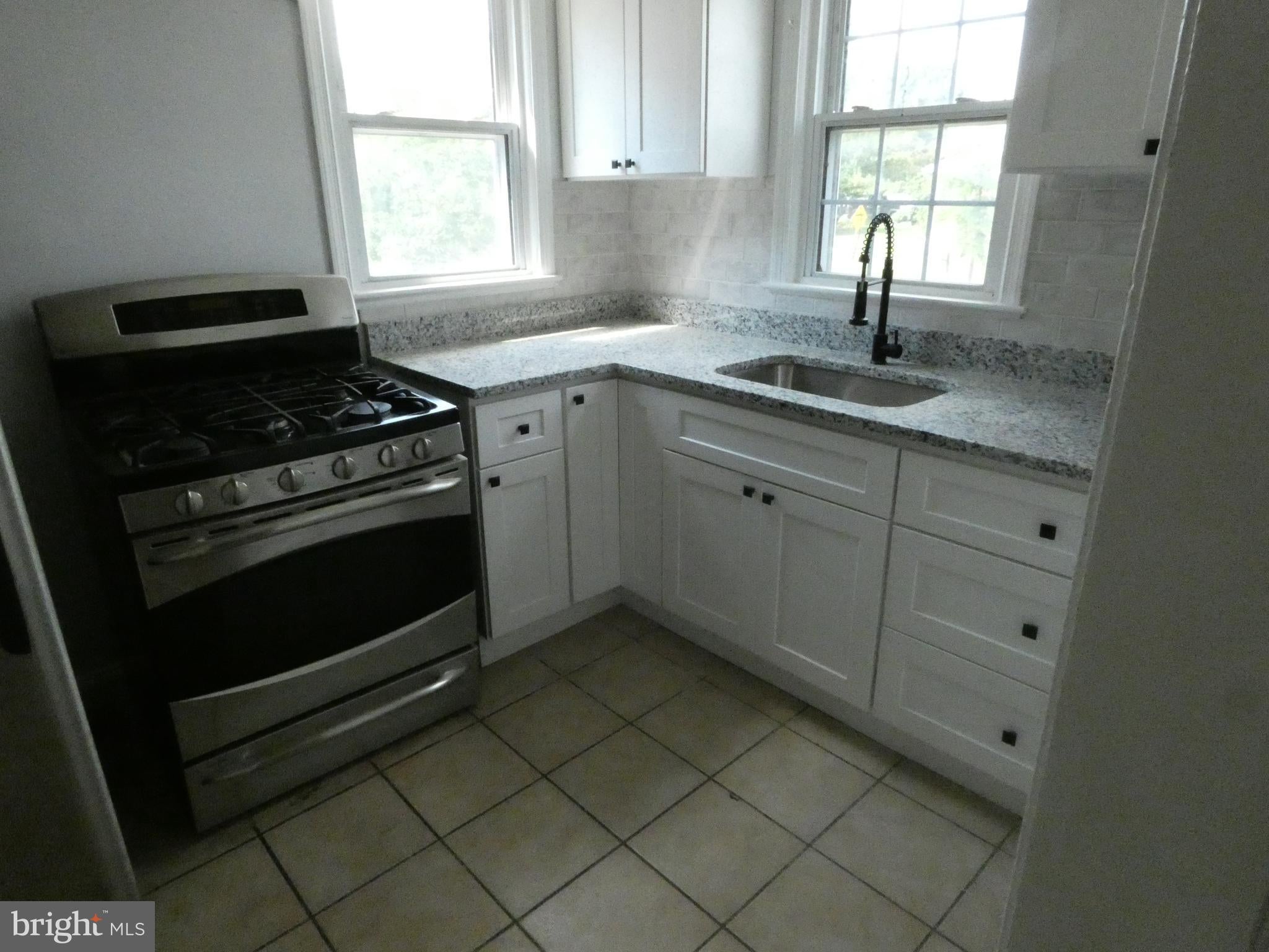 2105 AMHERST ROAD