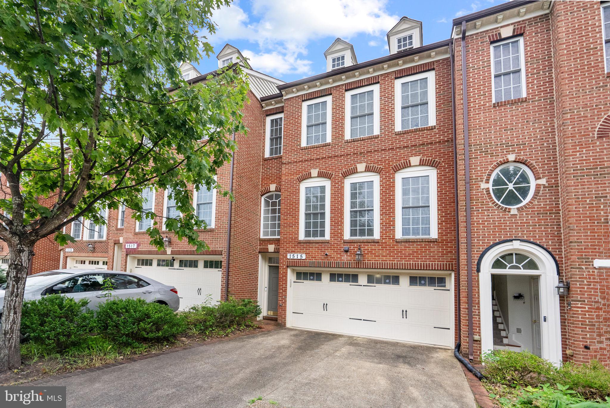 WHITE OAK - Residential Lease