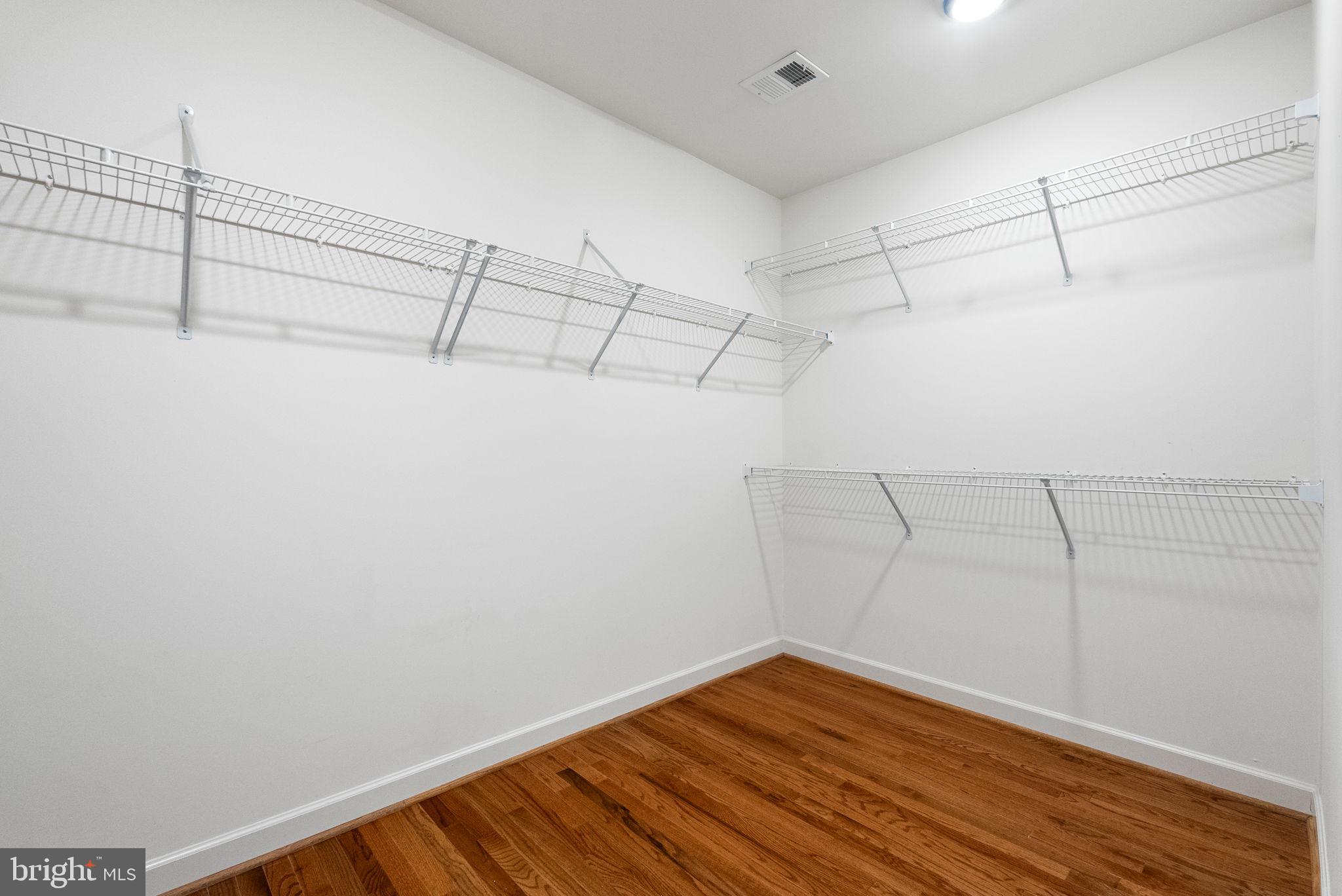 WHITE OAK - Residential Lease