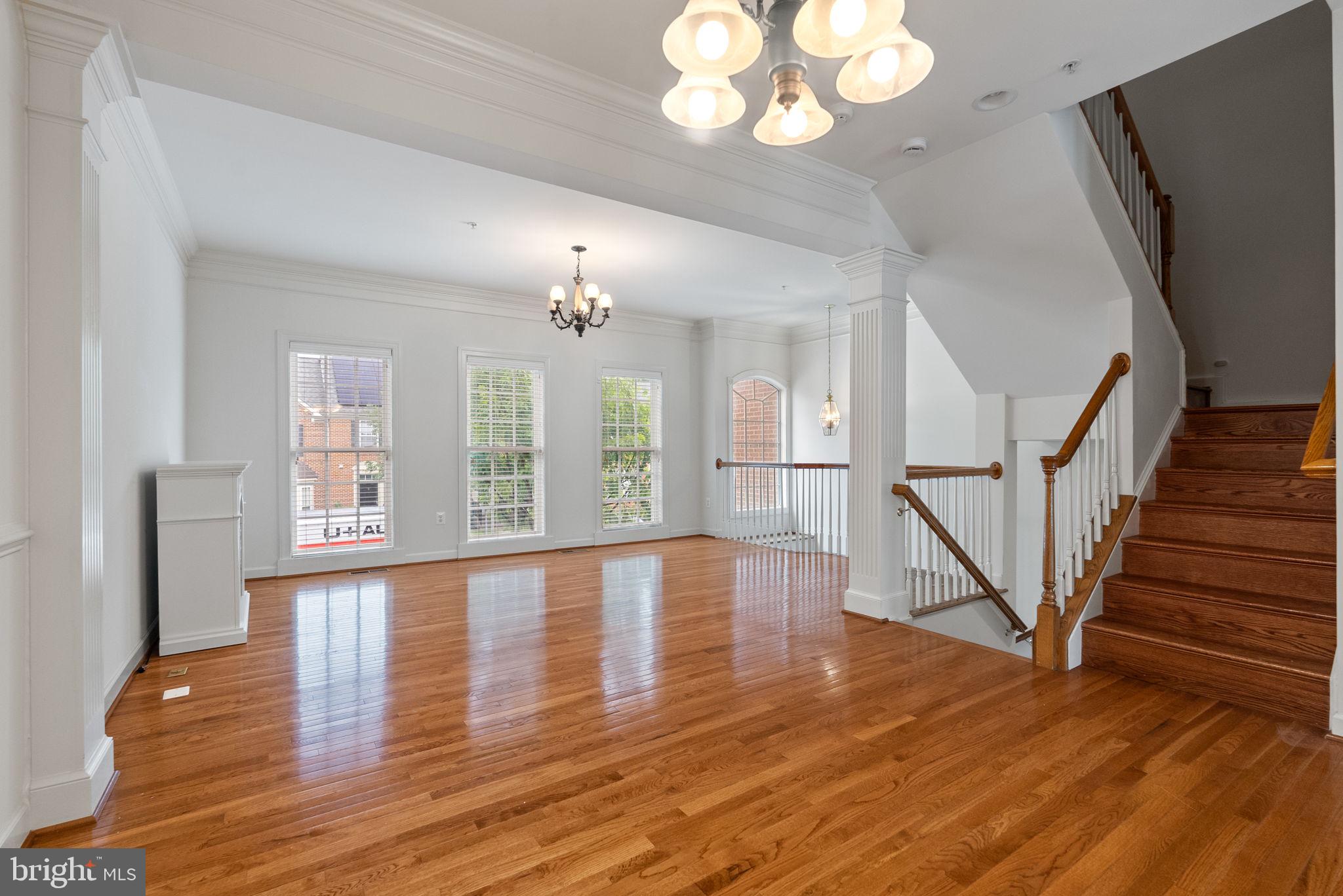 WHITE OAK - Residential Lease