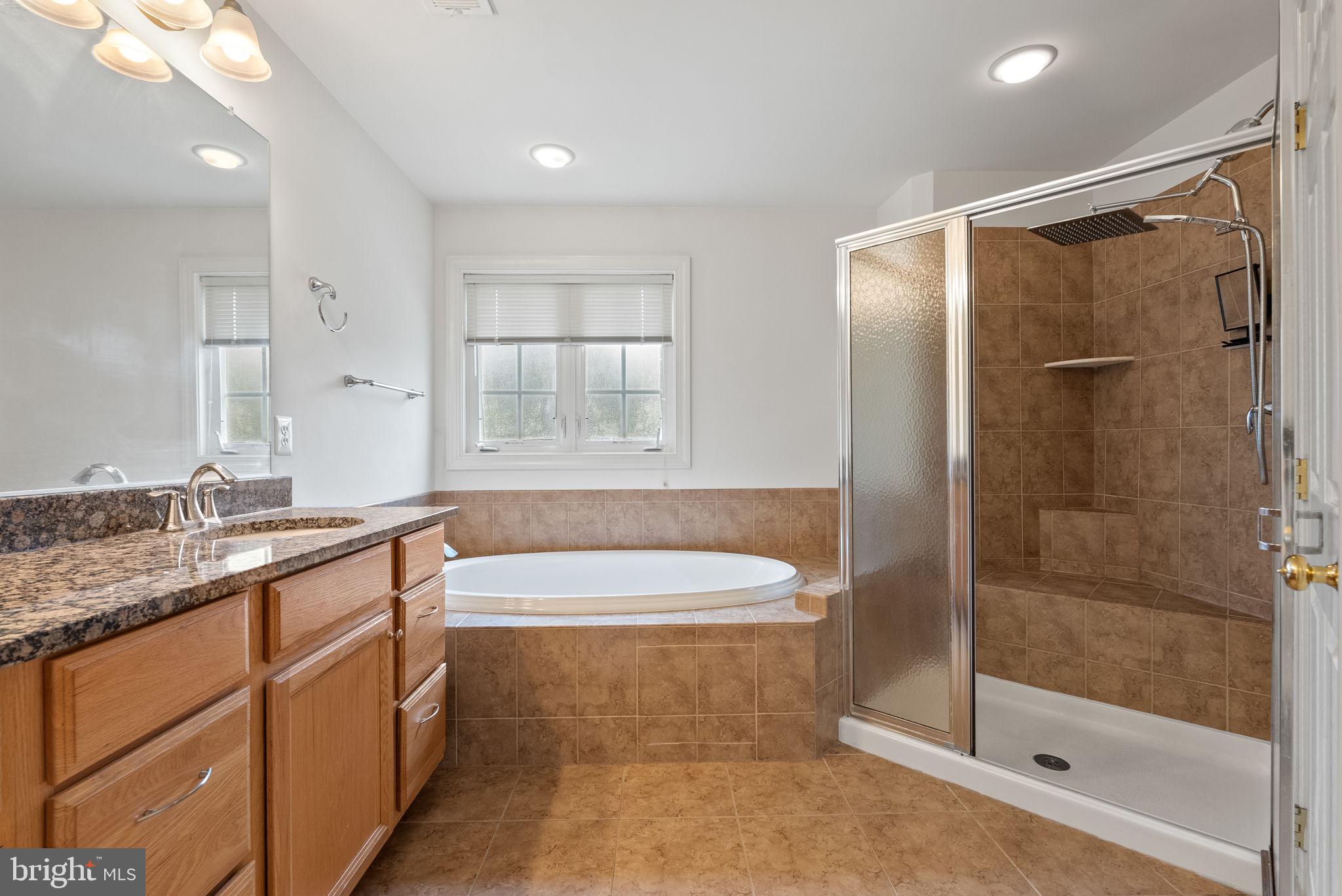 WHITE OAK - Residential Lease