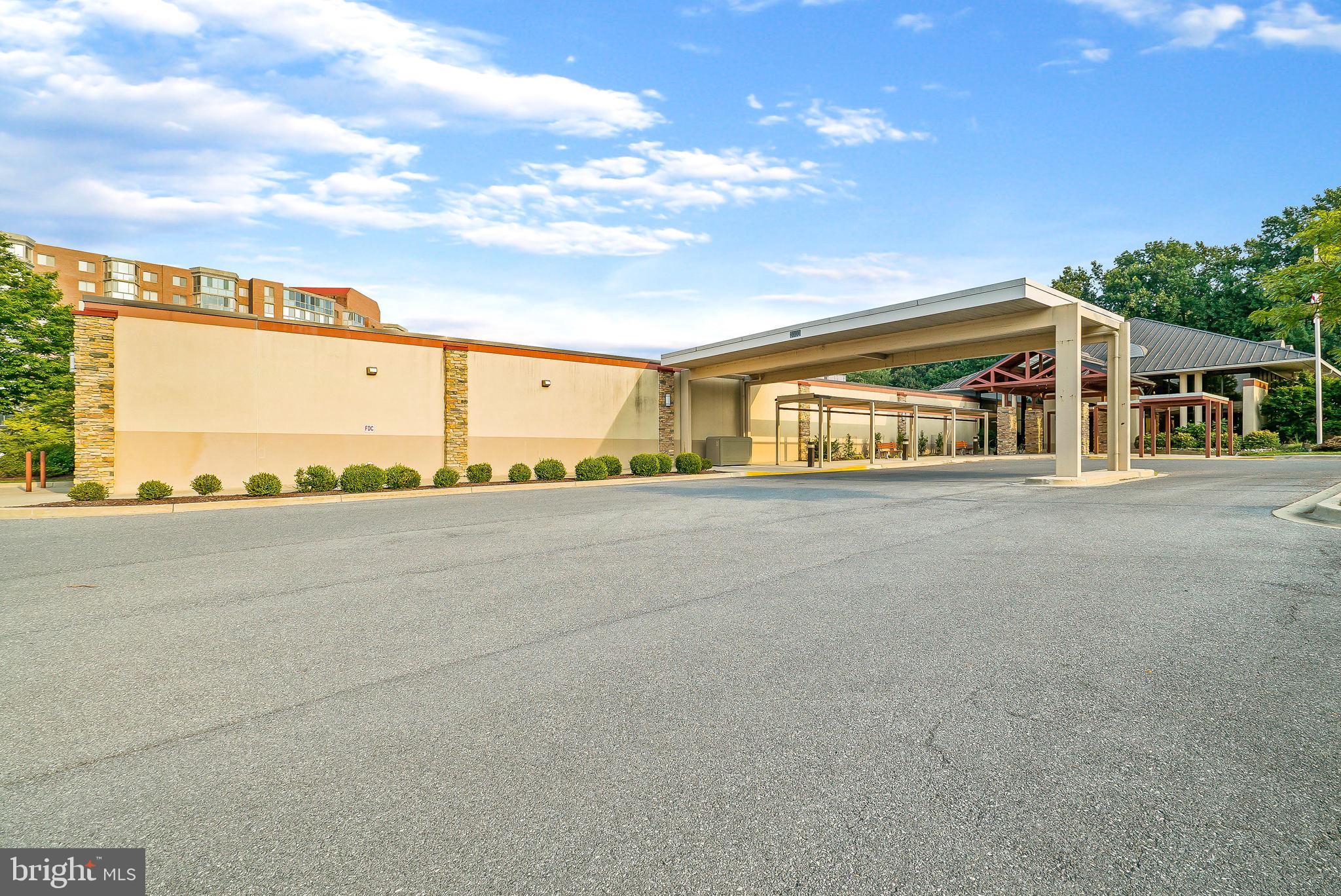 FAIRWAYS NORTH - Residential