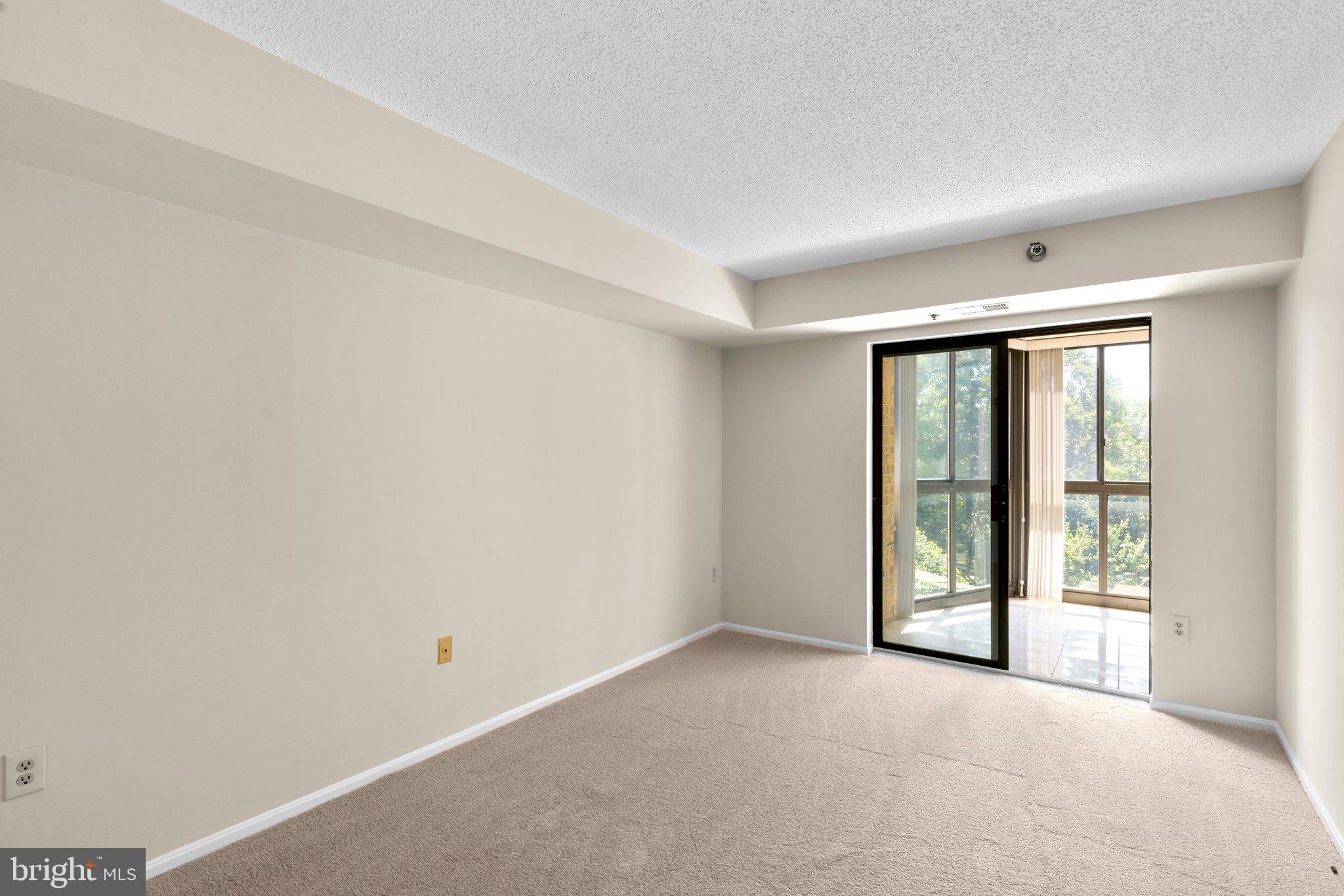 FAIRWAYS NORTH - Residential