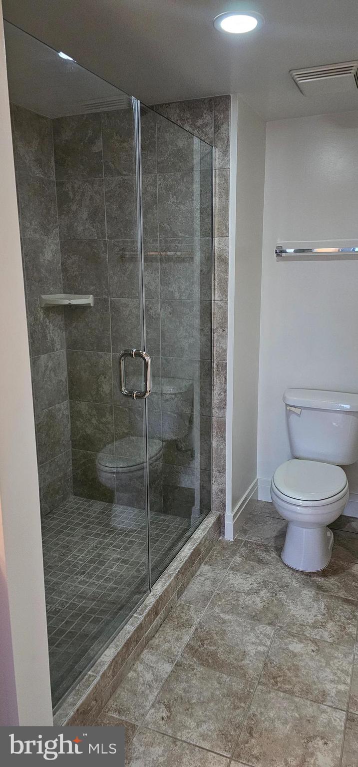 DOWNTOWN - Residential Lease