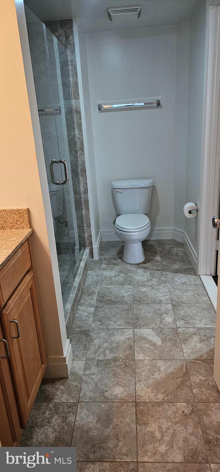 DOWNTOWN - Residential Lease