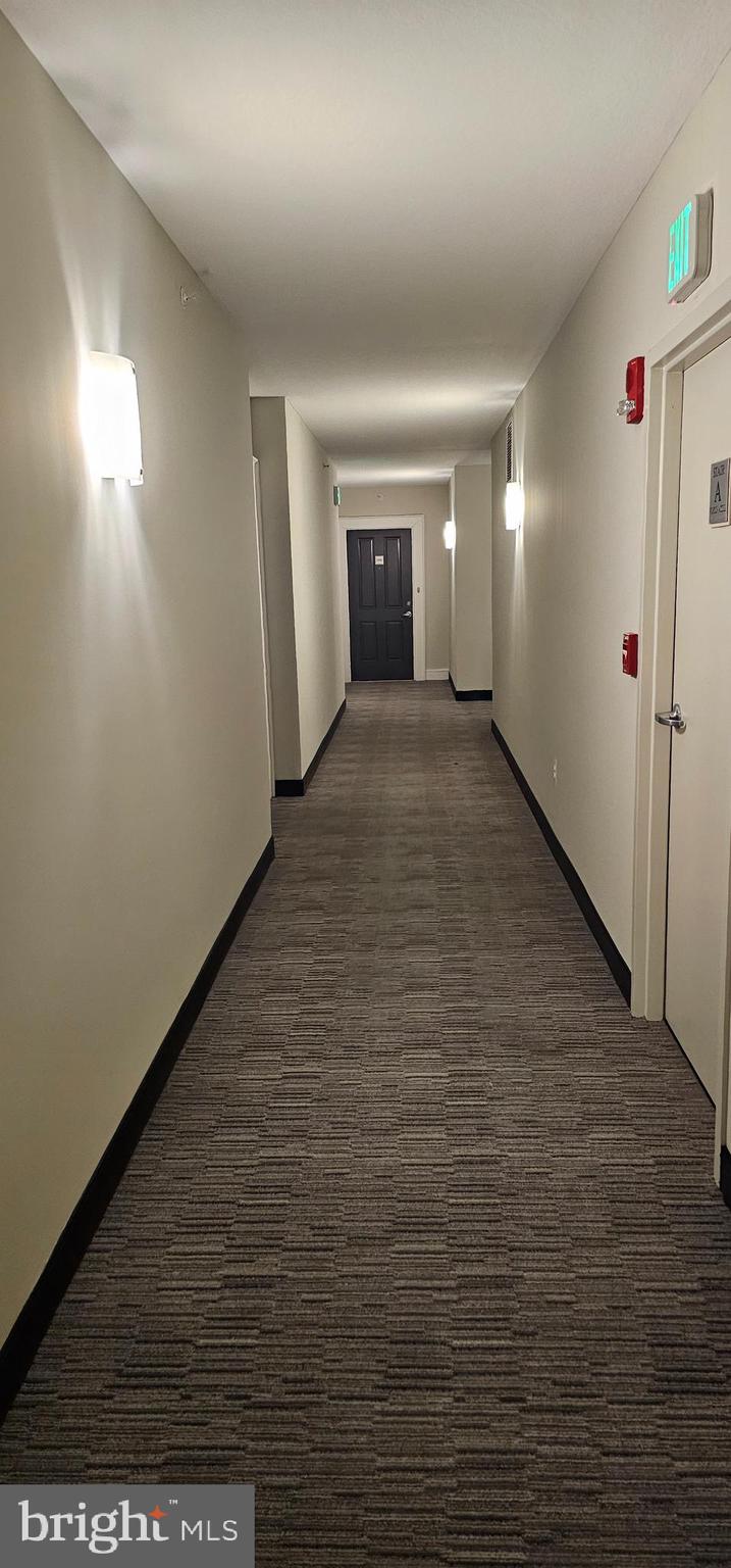 DOWNTOWN - Residential Lease