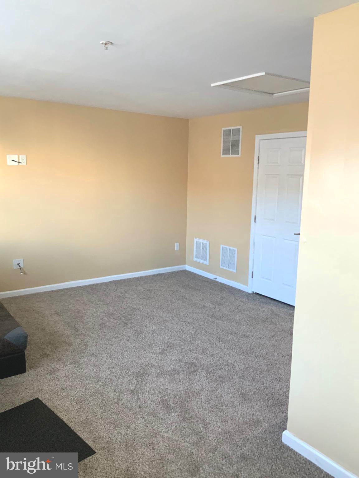 RED RUN VILLA - Residential Lease