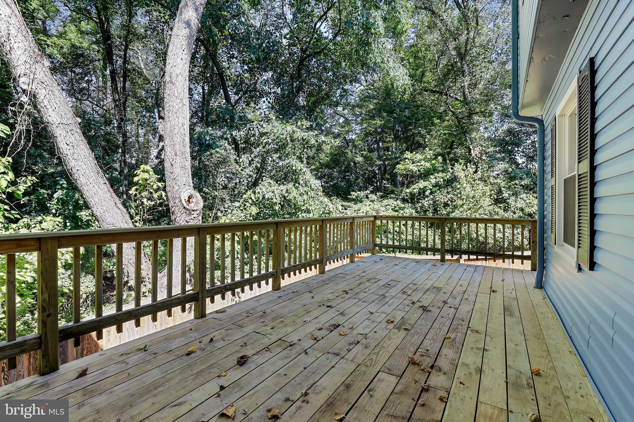 CROFTON MEADOWS - Residential Lease