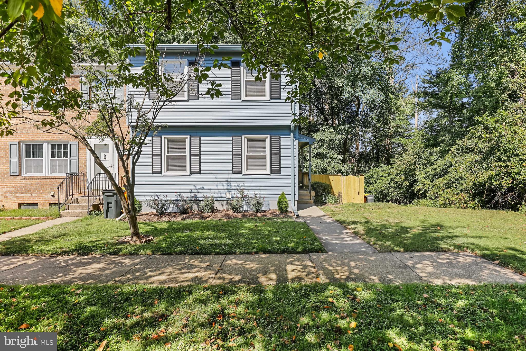 1634 MOUNT AIRY COURT