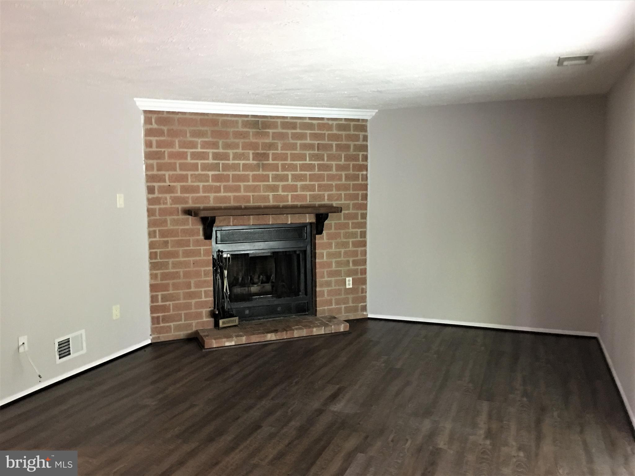 VILLAGE OF HICKORY RIDGE - Residential Lease