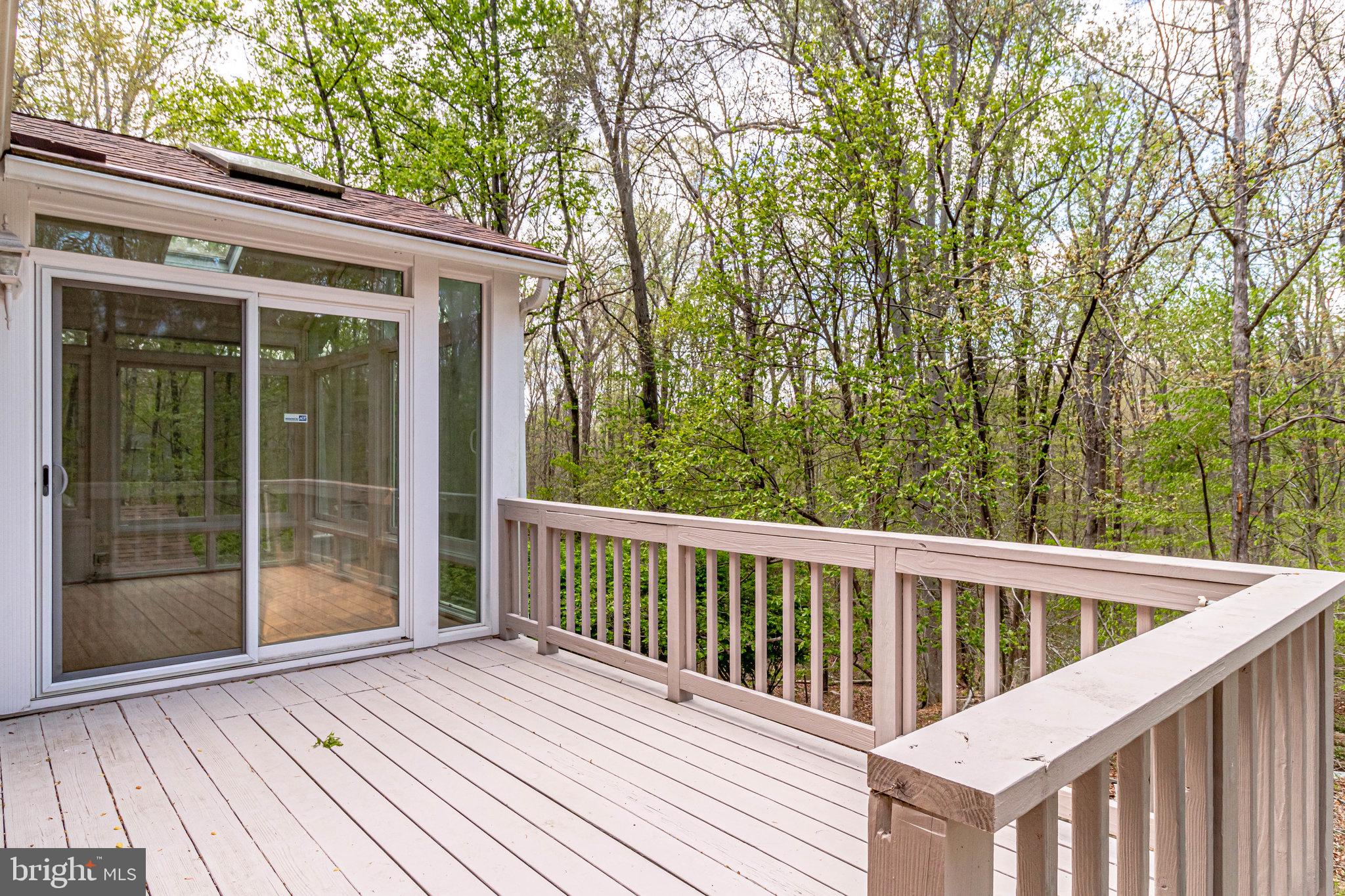 HAMPTON WOODS EAST - Residential