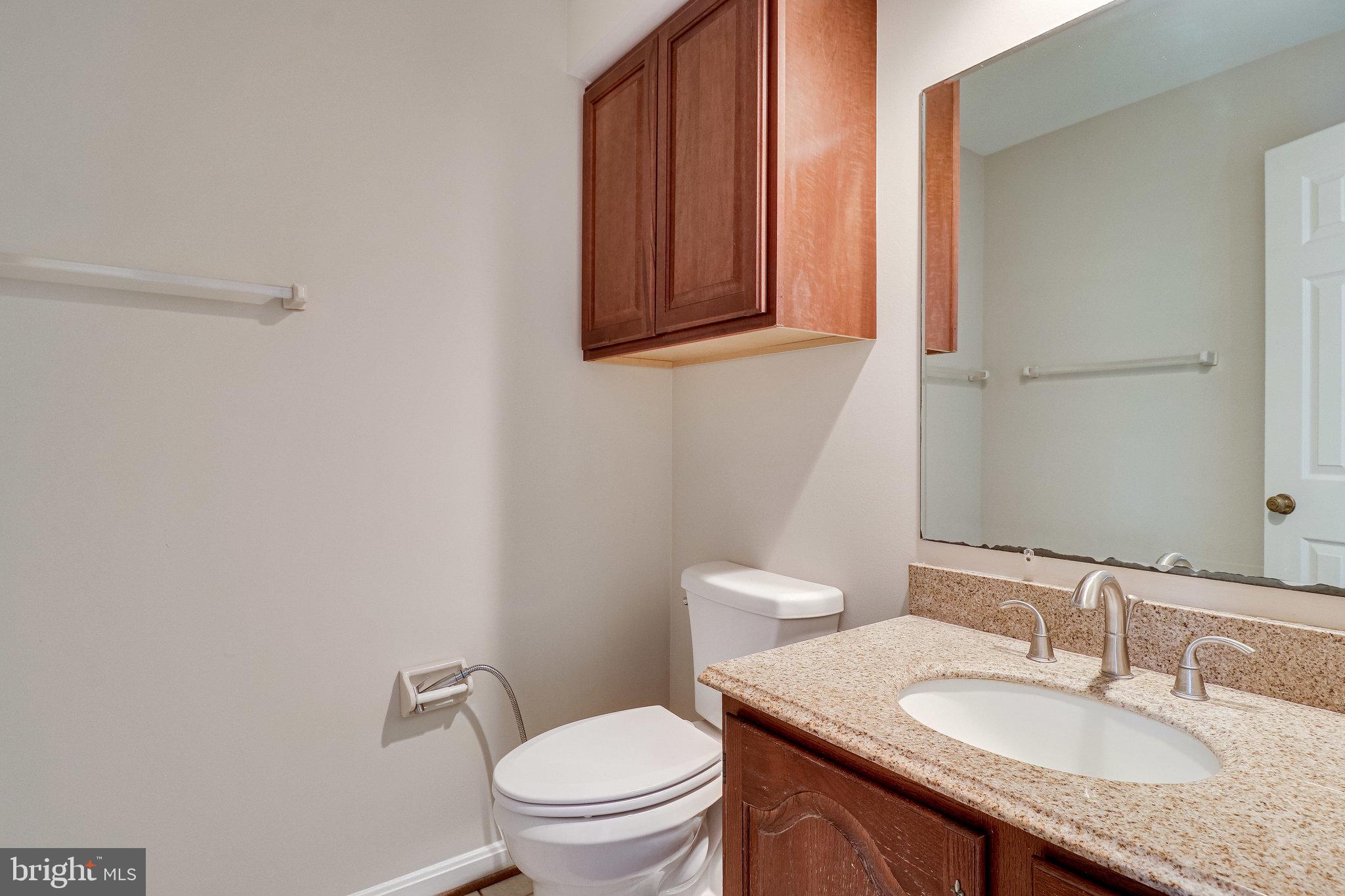 HAMPTON WOODS EAST - Residential