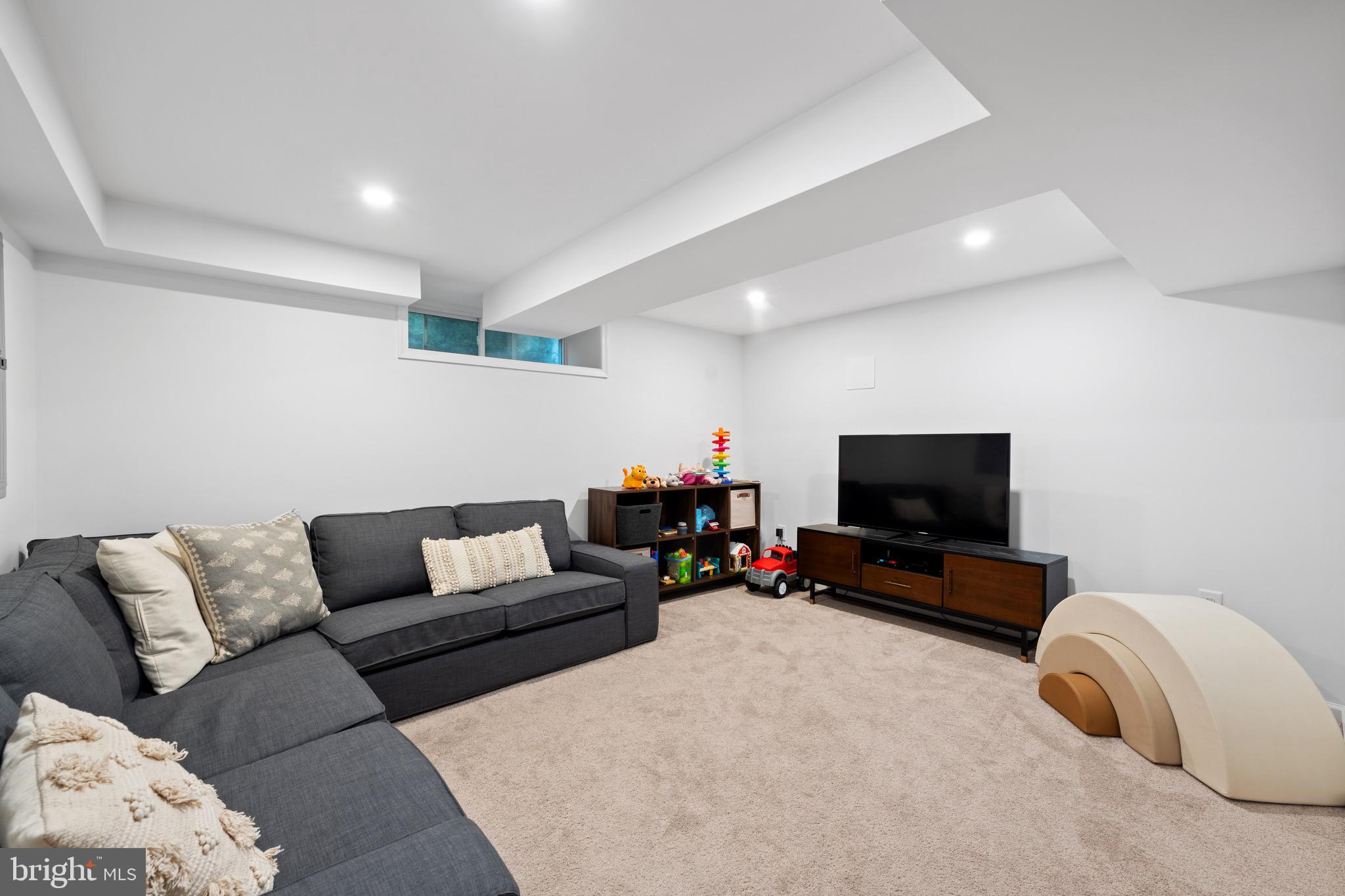 BOWLING GREEN - Residential