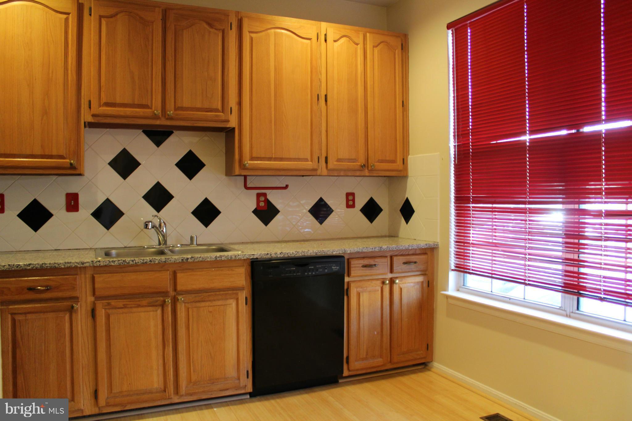 CASCADES - Residential Lease